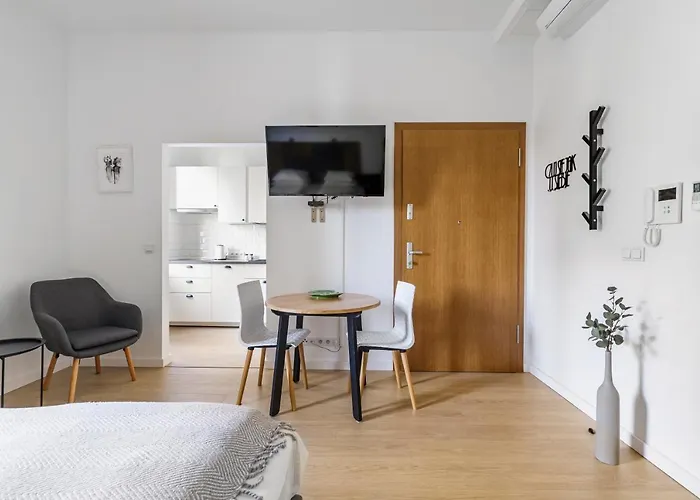 Homewell Apartments Zelazko