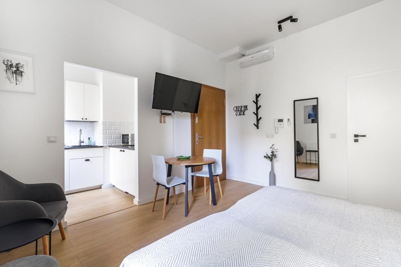 Homewell Zelazko Apartment
